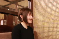 コラムニスト新井見枝香